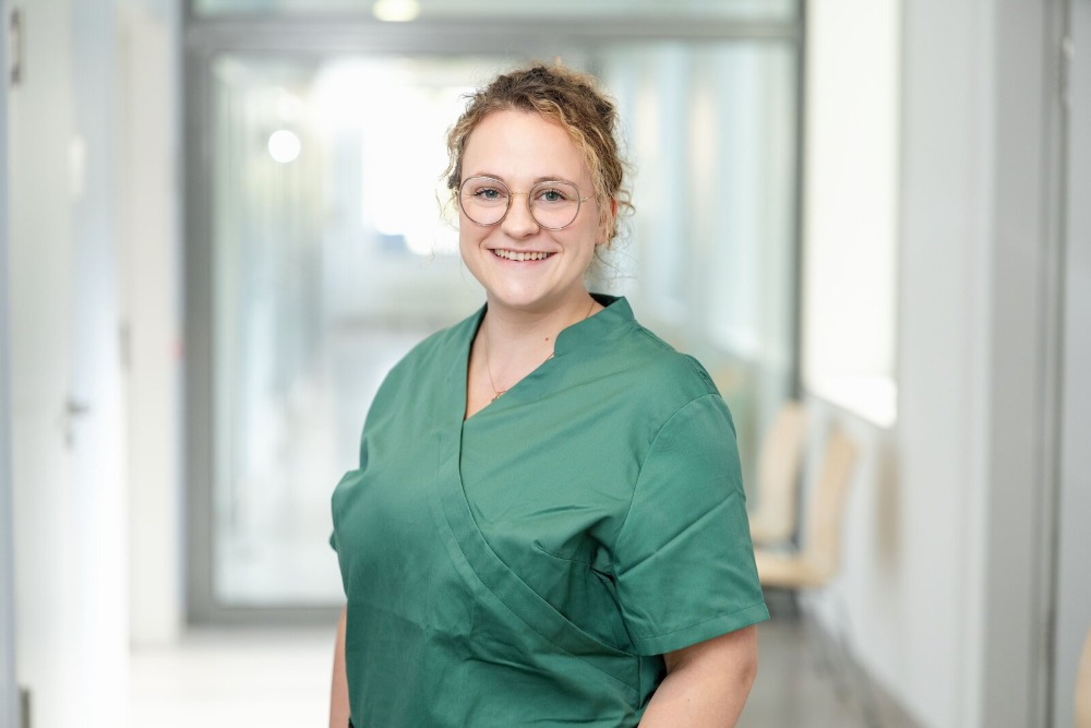 kardiologe-essen-dr-med-meyer-und-dr-med-thalayasingam-jeanette-klingelhoefer-v2 kardiologe-essen-dr-med-meyer-und-dr-med-thalayasingam- jeanette-klingelhoefer-v2