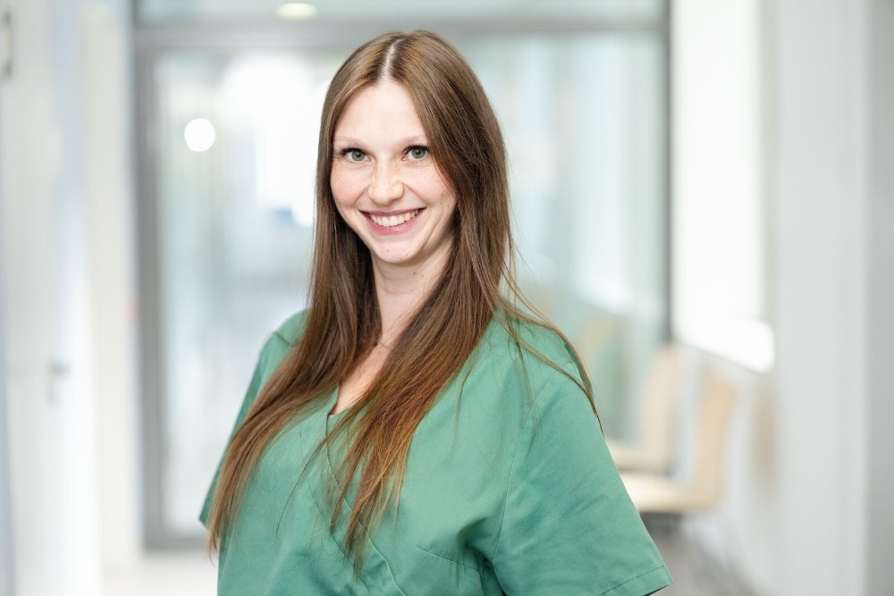 kardiologe-essen-dr-med-meyer-und-dr-med-thalayasingam-stefanie-fontaine-v2 kardiologe-essen-dr-med-meyer-und-dr-med-thalayasingam- stefanie-fontaine-v2